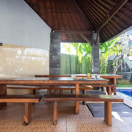 Cempaka Mas Guest House Canggu Exteriör bild